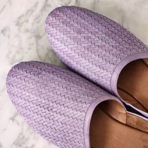 Gorgeous MIZ MOOZ Woven Leather Flats - Lavender - Size 40 - Like New